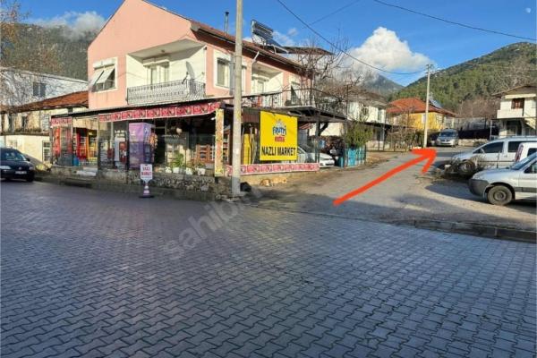 NİF’DE EN MERKEZİ EN UYGUN ARSASI 151M Müstakil tek tapudur